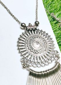 Long Pendant