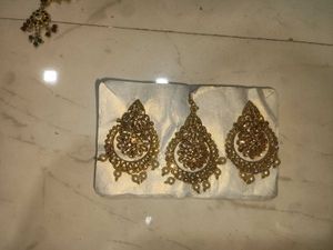 Exquisite Pearl &amp; Stone Jhumka Set