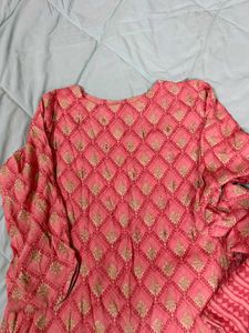 Pink Ethnic Kurta Set with Pants