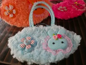 Small Cute Fuzzy Handbags For Kids( Set Of 3)