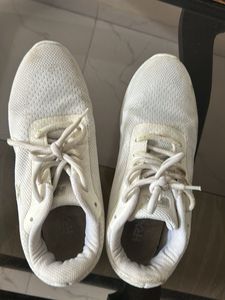 White Women's Sneakers