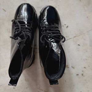 Glossy Black Lace-Up Ankle Boots