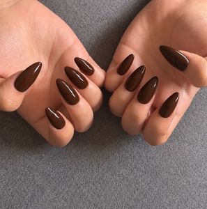 press on Nails with manicure kit