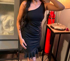 Chic Ruched Black Mini Dress