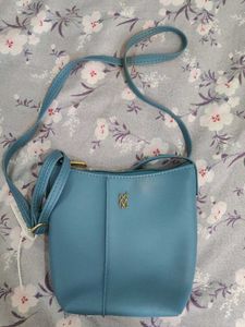 Baggit Blue Crossbody Bag