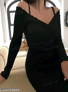 Chic Black Off-Shoulder Long Sleeve Top
