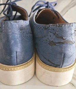 Branded Sneakers with embellishment