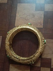 Exquisite Gold Tone Bracelet