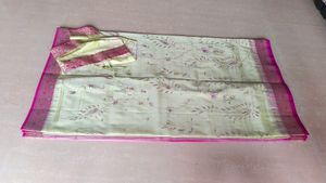 HANDLOOM WEAVING  SILK SAREE