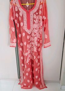 chikankari kurtas