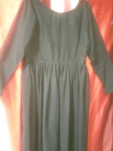 Flowy Maxi Dress with Long Sleeves
