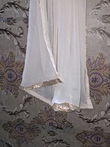 Elegant Cream Dupatta with Gold Border