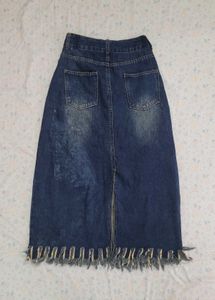 Denim Midi Skirt with Frayed Hem
