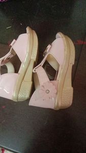 combo of 3-4 years girls  shoe ..