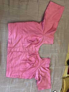 Blouse With Lining (40cm Length 49cm Breadth)