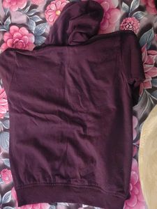 Cozy Burgundy Zip-Up Hoodie