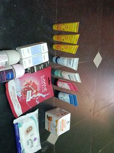 Assorted Skincare & Beauty Products