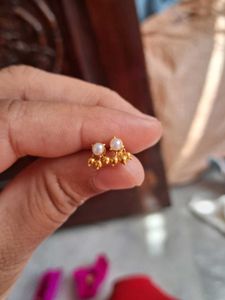 Beautiful New Pearl Earrings