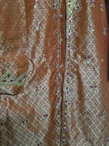 Men's Embroidered Kurta