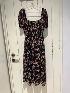 Floral Print Square Neck Midi Dress