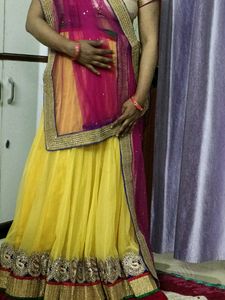 Semi stitched Lehenga Blouse Piece And Dupatta
