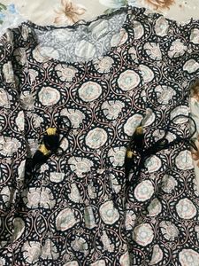 COMBO DISCOUNT ON TWO KURTIS