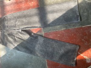 I Am Selling Jeans