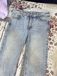 Light Wash Flared Jeans