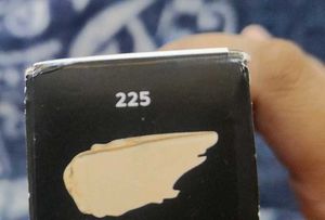 Fenty Beauty Pro Filt'r Foundation
