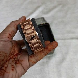 Elegant Giordano Rose Gold Watch