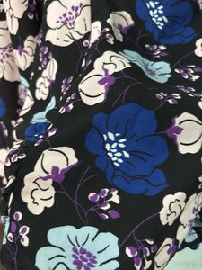 Chic Floral Square Neck Crop Top