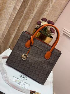 Michael Kors Tote Bag - Brown Signature Print