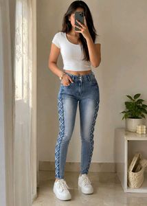 Beautiful CROSS PATTERN JEANS