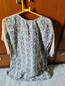 Stylish Printed Kurta