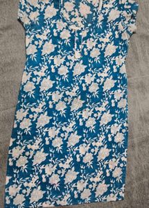 Blue Floral Print Kurta🌹🌹, bye 1 get one free✅