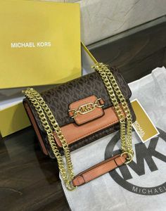 MICHAEL KORS**SIGNATURE LOGO PRINT HEATHER BAG*