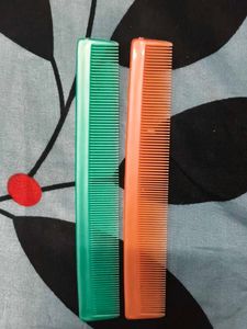 Red Plastic Comb (pack of 2)