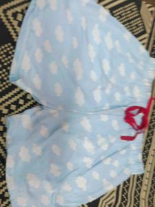Cute Pineapple Print shorts