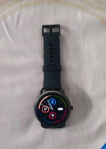 Noisefit Buzz Calling Smartwatch