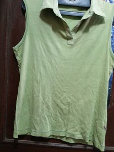 Les Femme Green Collared Tunic Top