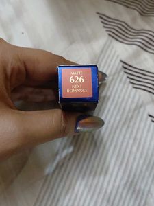 Estee Lauder Lipstick- Next Romance