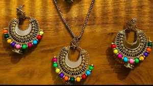 Punjabi Necklace With Earrings And Maangtikka