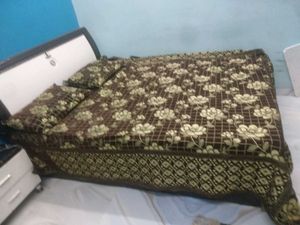 Vintage Floral Bedding Set