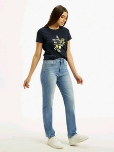 Levi's Mid Rise Straight Fit Jeans