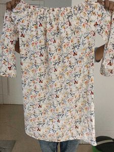 Off-Shoulder Floral Print Top