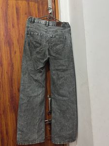 Grey Wash straight Jeans