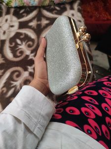 Selling Thie Beautiful Cluth -Party Wear