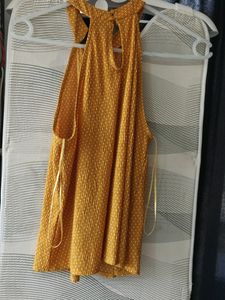 Sleeveless Top