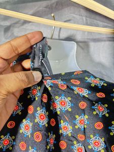 Printed Round Neck Short Sleeve Top