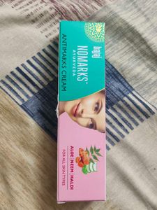 Bajaj Nomarks Anti-Marks Cream